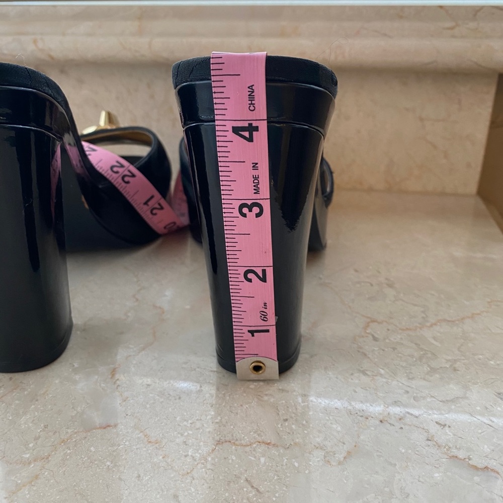 Coach Slide Heels - Picture 4 of 13